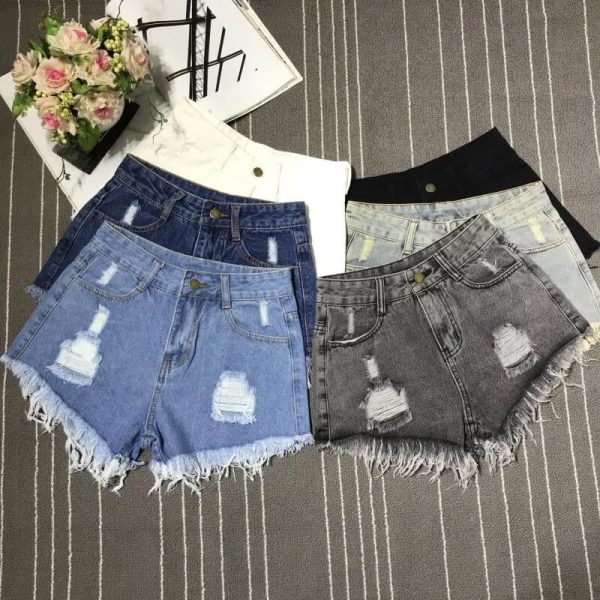Rugged booty short