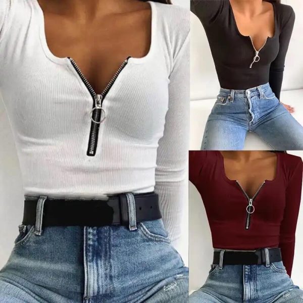 Long-sleeved zipper top