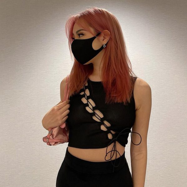 Front hollow crop top