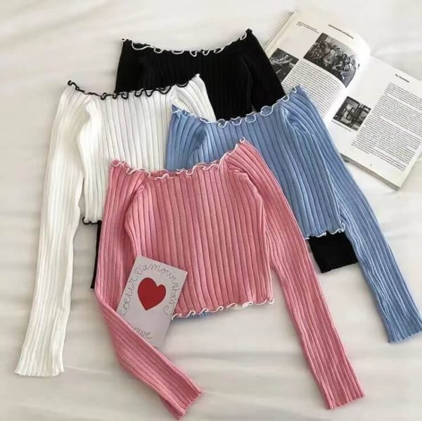 Slash collar sweater top