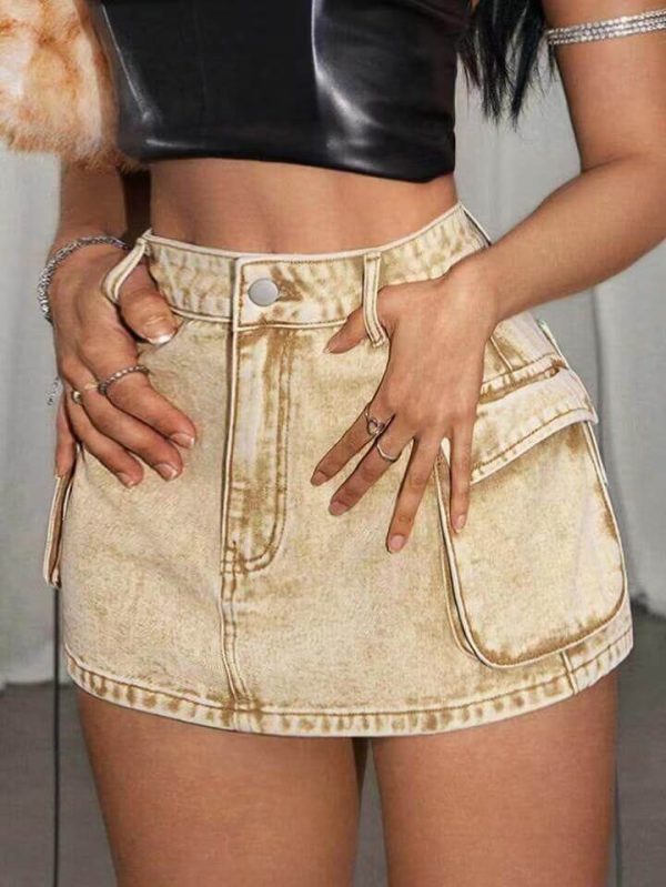 Side pocket skirt