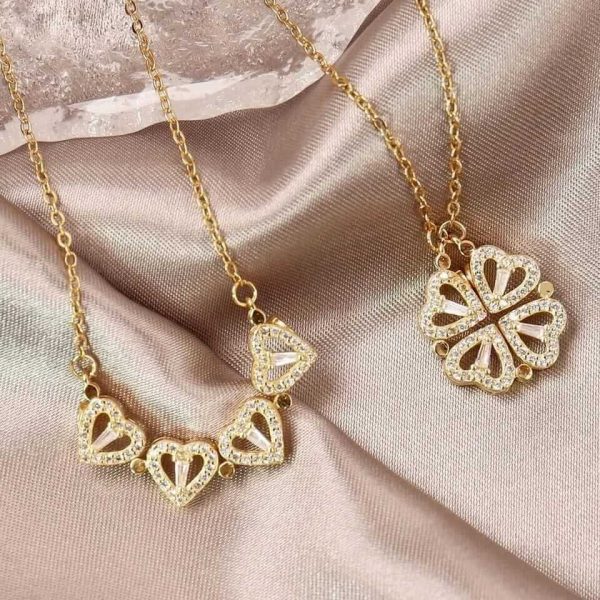 Four leaf clover gold necklace